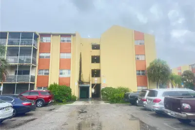 3600 NW 21st St #309, Lauderdale Lakes: photo 1 of 32