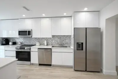 4 Westgate Ln #4c, Boynton Beach: photo 1 of 39