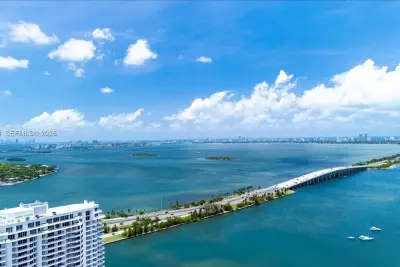 501 NE 31st St #1201, Miami: photo 1 of 60