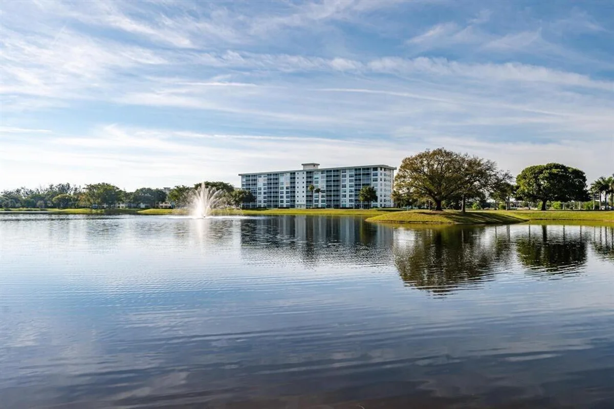 3091 N Course Dr #303, Pompano Beach: photo 1 of 25