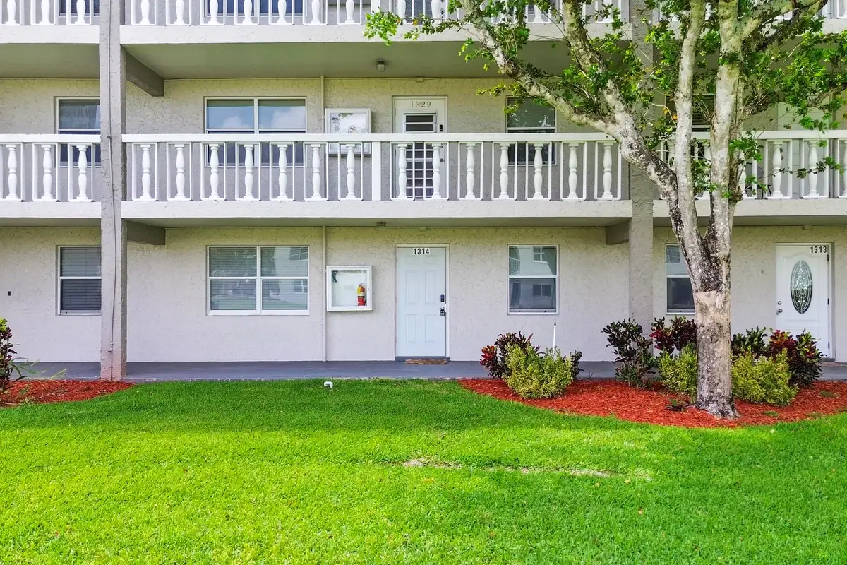9856 Marina Blvd #1314, Boca Raton: photo 1 of 43