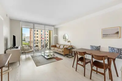 480 Hibiscus St #607, West Palm Beach: photo 1 of 21