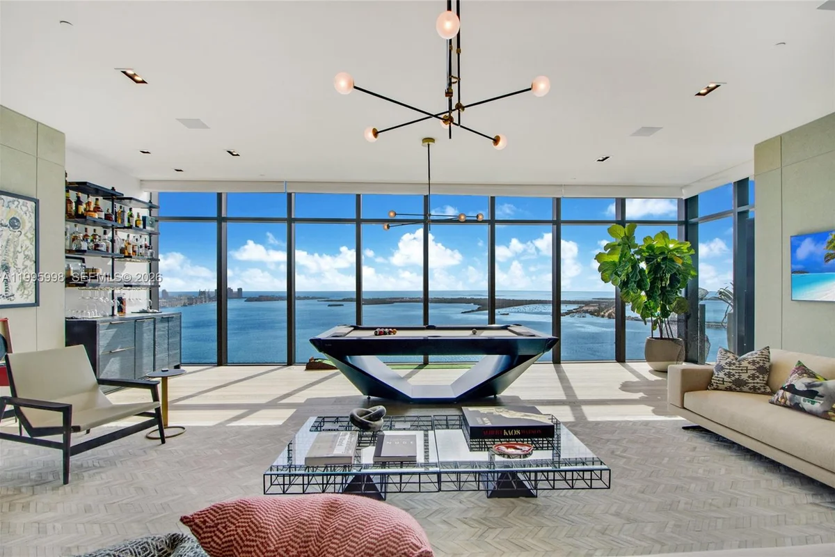 1451 Brickell Ave #4301, Miami: photo 1 of 37