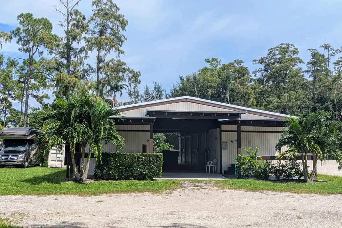 13161 Casey Rd, Loxahatchee: photo 1 of 34