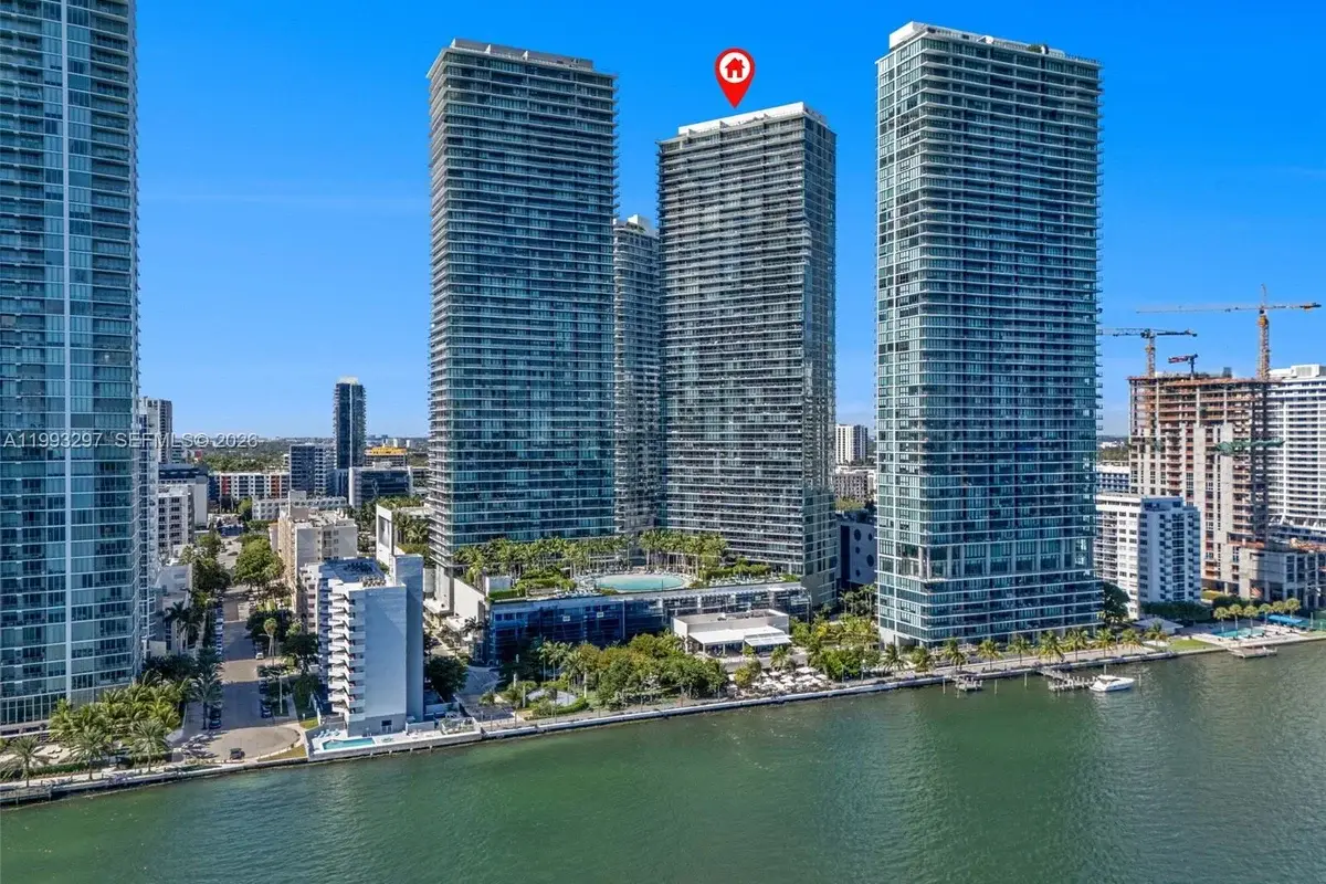 650 NE 32nd St #2104, Miami: photo 1 of 52