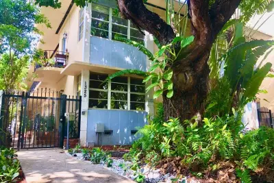 1325 Meridian Ave #5, Miami Beach: photo 1 of 22