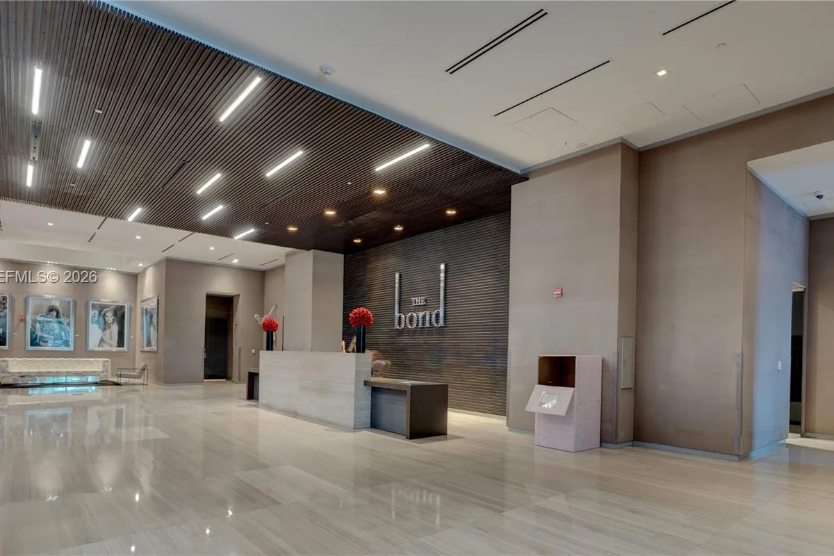 1080 Brickell Ave #1801, Miami: photo 1 of 25
