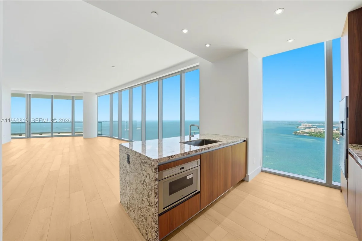 175 SE 25th Rd #3102, Miami: photo 1 of 65