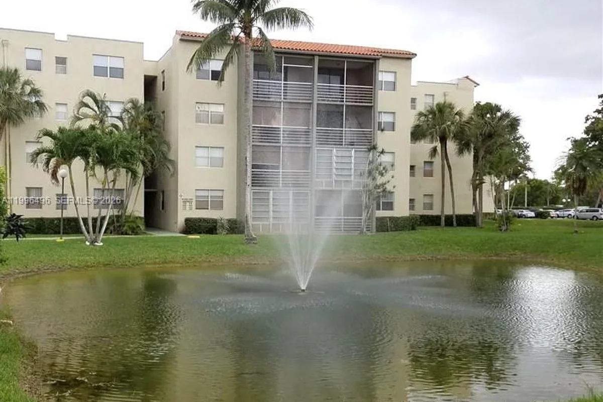1810 SW 81st Ave #2401, North Lauderdale: photo 1 of 14