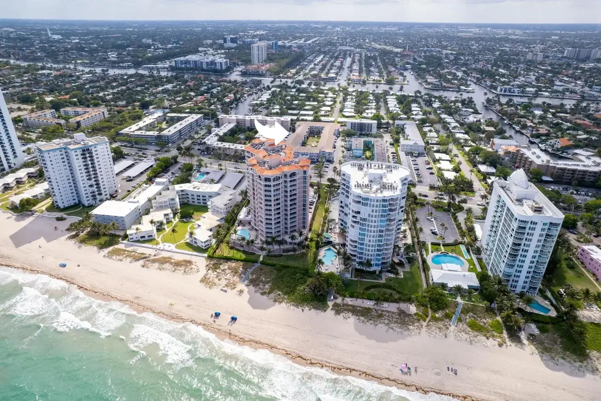 1461 S Ocean Blvd #304, Lauderdale-by-the-Sea: photo 1 of 25