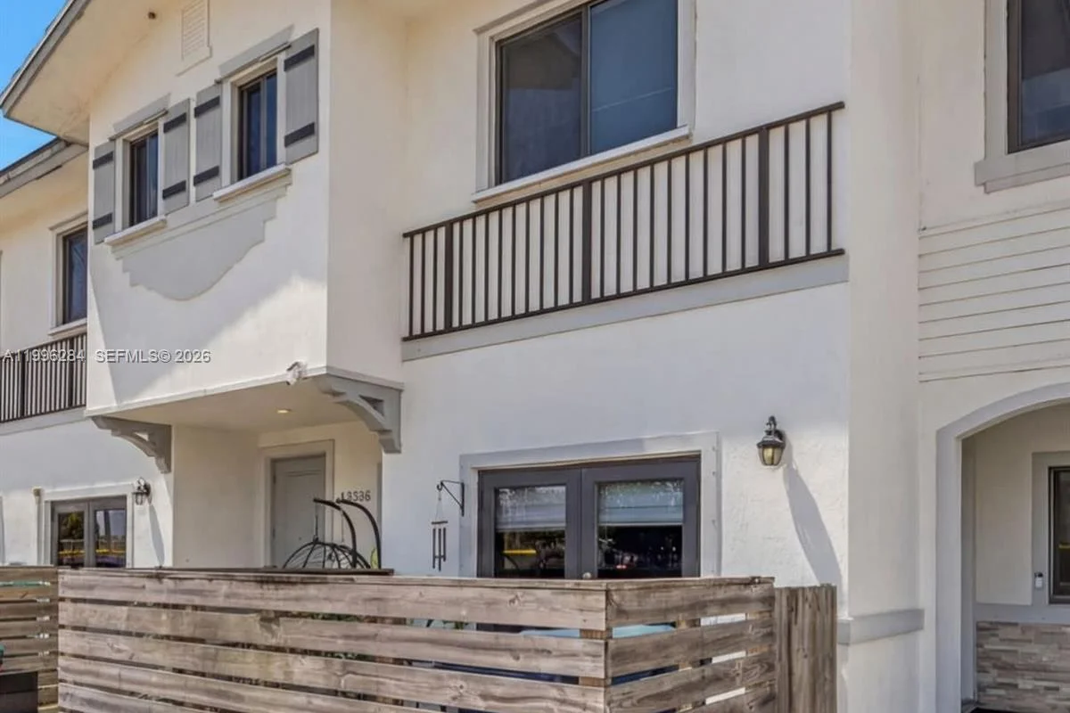 13360 SW 250th St, Homestead: photo 1 of 12