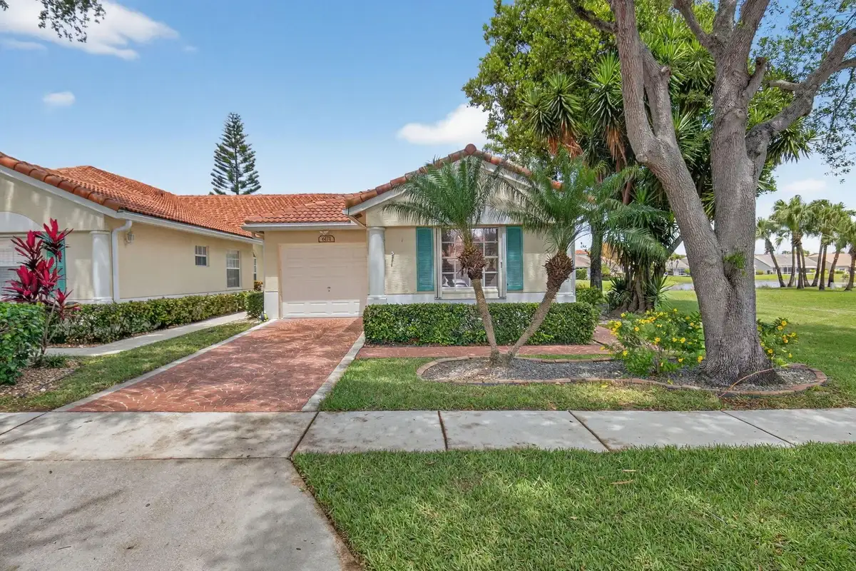 6171 Floral Lakes Dr, Delray Beach: photo 1 of 58
