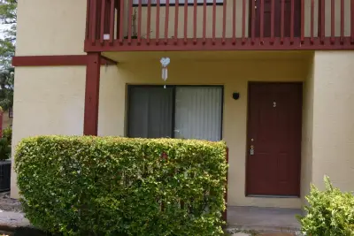 2070 NW 43rd Ter #3, Lauderhill: photo 1 of 5