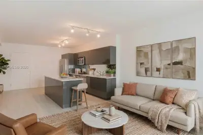 31 SE 6th St #1906, Miami: photo 1 of 27