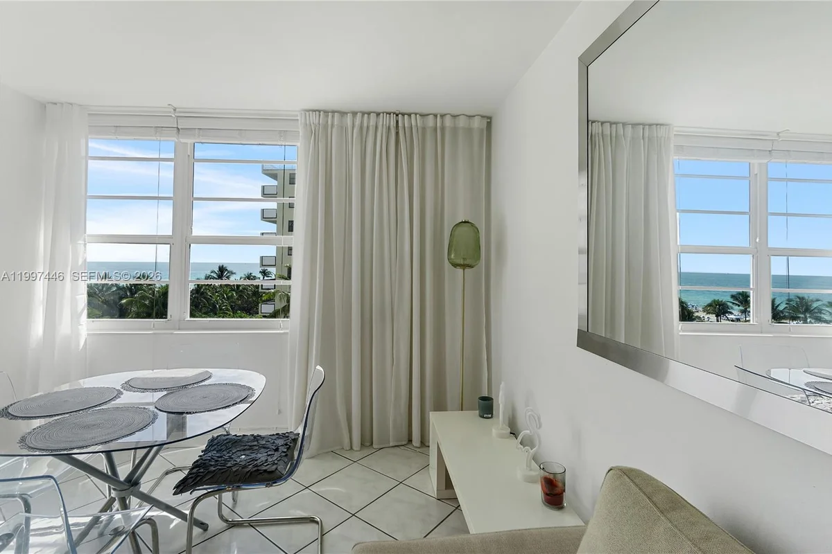 100 Lincoln Rd #638, Miami Beach: photo 1 of 19