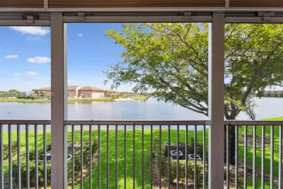1301 SW 134th Way #213B, Pembroke Pines: photo 1 of 13