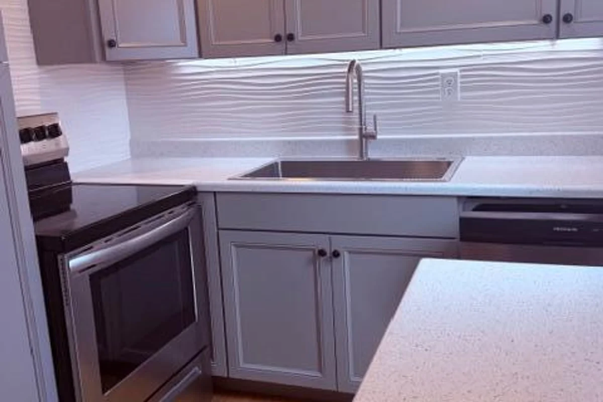 331 N Sheffield N, West Palm Beach: photo 1 of 39