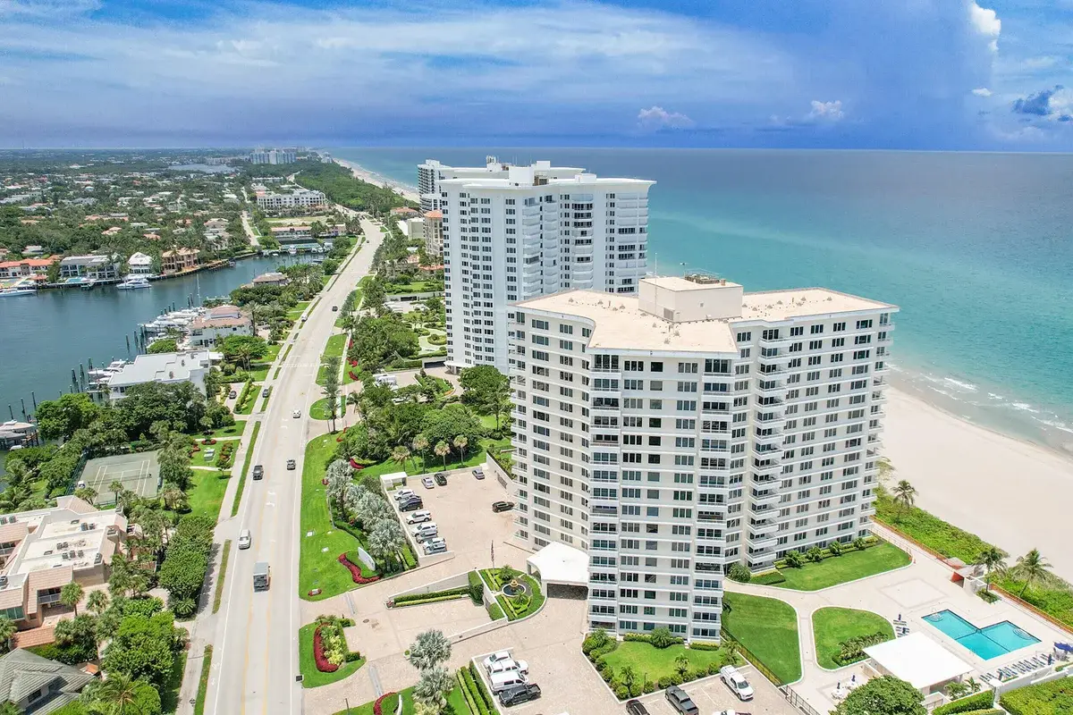 600 S Ocean Blvd #504, Boca Raton: photo 1 of 31