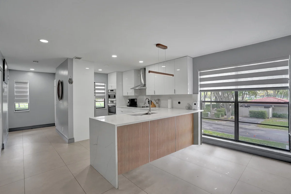 21675 Tall Palm Cir #2b, Boca Raton: photo 1 of 43