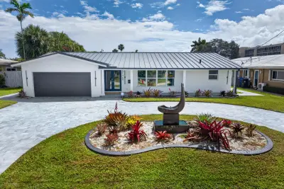 5136 NE 26th Ave, Fort Lauderdale: photo 1 of 62