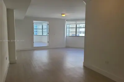 999 Brickell Bay Dr #1207, Miami: photo 1 of 20