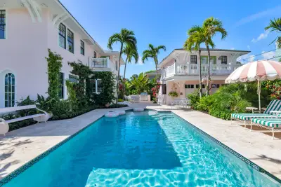 3101 Washington Rd, West Palm Beach: photo 1 of 76