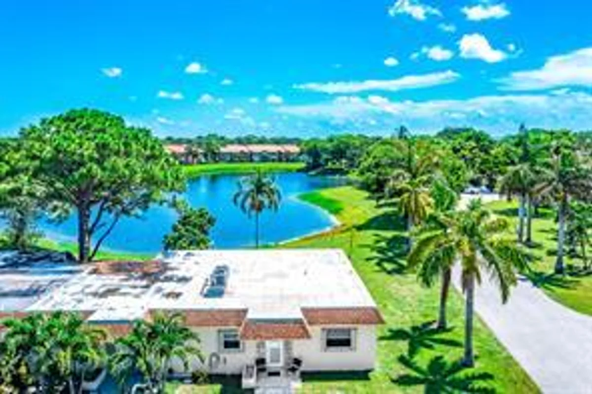 435 SW Natura Ave #A, Deerfield Beach: photo 1 of 20
