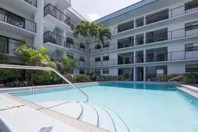 1975 SE 3rd St #403, Deerfield Beach: photo 1 of 37