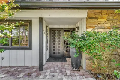5446 Reynolds Rd, Lake Worth: photo 1 of 58
