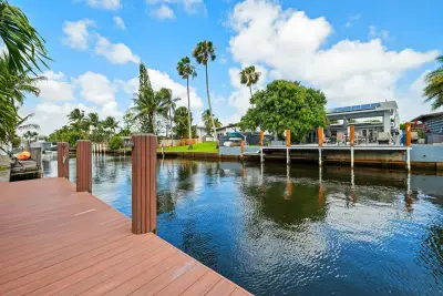 2512 Sugarloaf Ln, Fort Lauderdale: photo 1 of 31