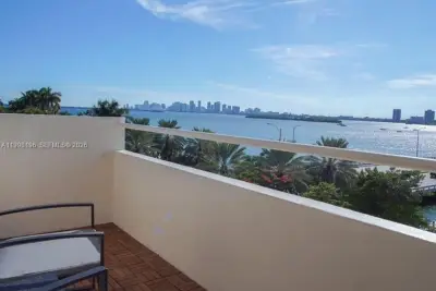 7904 West Dr #501, North Bay Village: photo 1 of 16