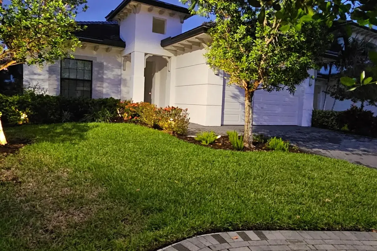3069 Safflower Cir, West Palm Beach: photo 1 of 39