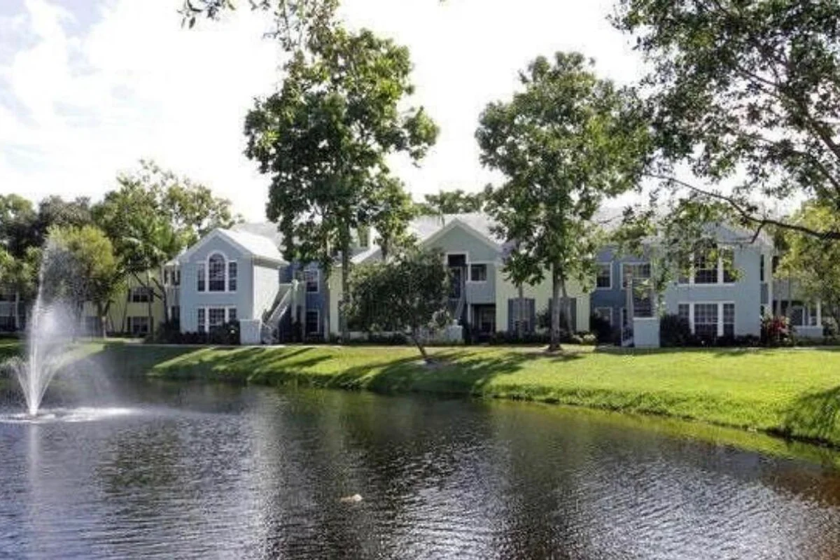 1000 Crystal Way #L, Delray Beach: photo 1 of 7