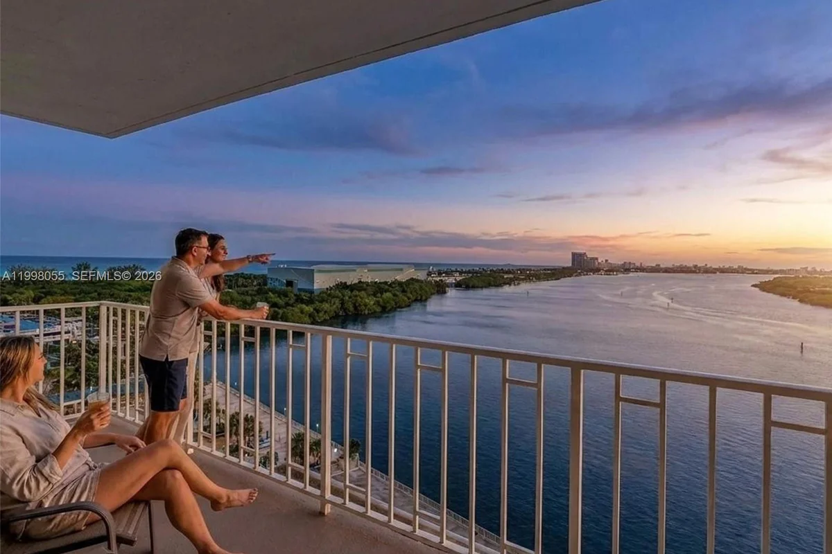 500 Bayview Dr #1132, Sunny Isles Beach: photo 1 of 71