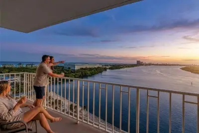 500 Bayview Dr #1132, Sunny Isles Beach: photo 1 of 71