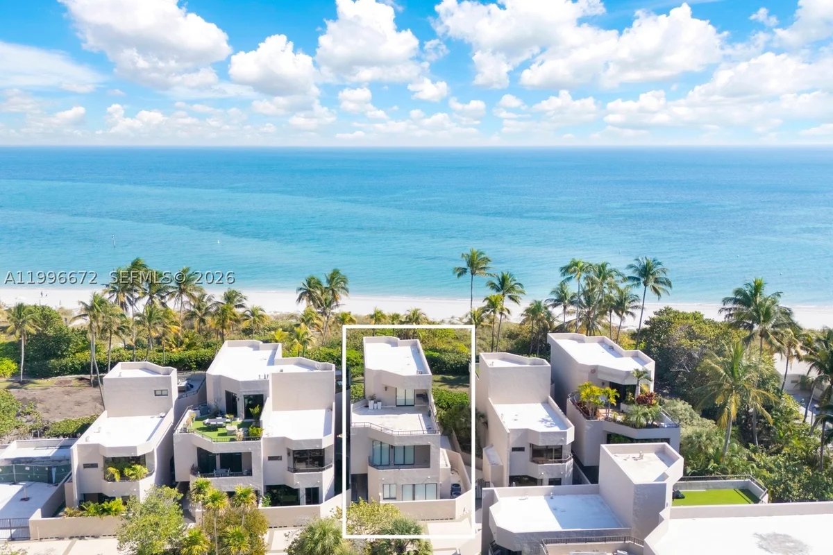 201 Crandon Blvd #174, Key Biscayne: photo 1 of 74