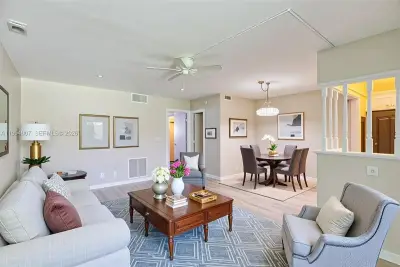 804 SE 7th St #107, Deerfield Beach: photo 1 of 45