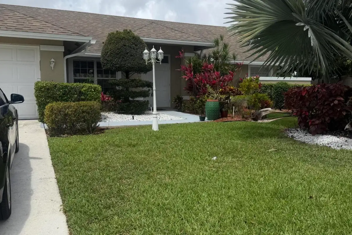 1401 Hideaway Bend, Wellington: photo 1 of 12