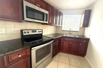 1780 79th St Cswy #C214, North Bay Village: photo 1 of 17