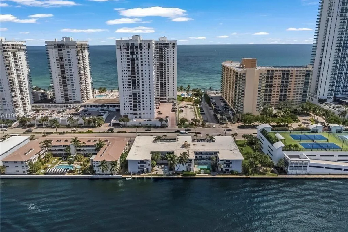 2600 S Ocean Dr #S201, Hollywood: photo 1 of 8