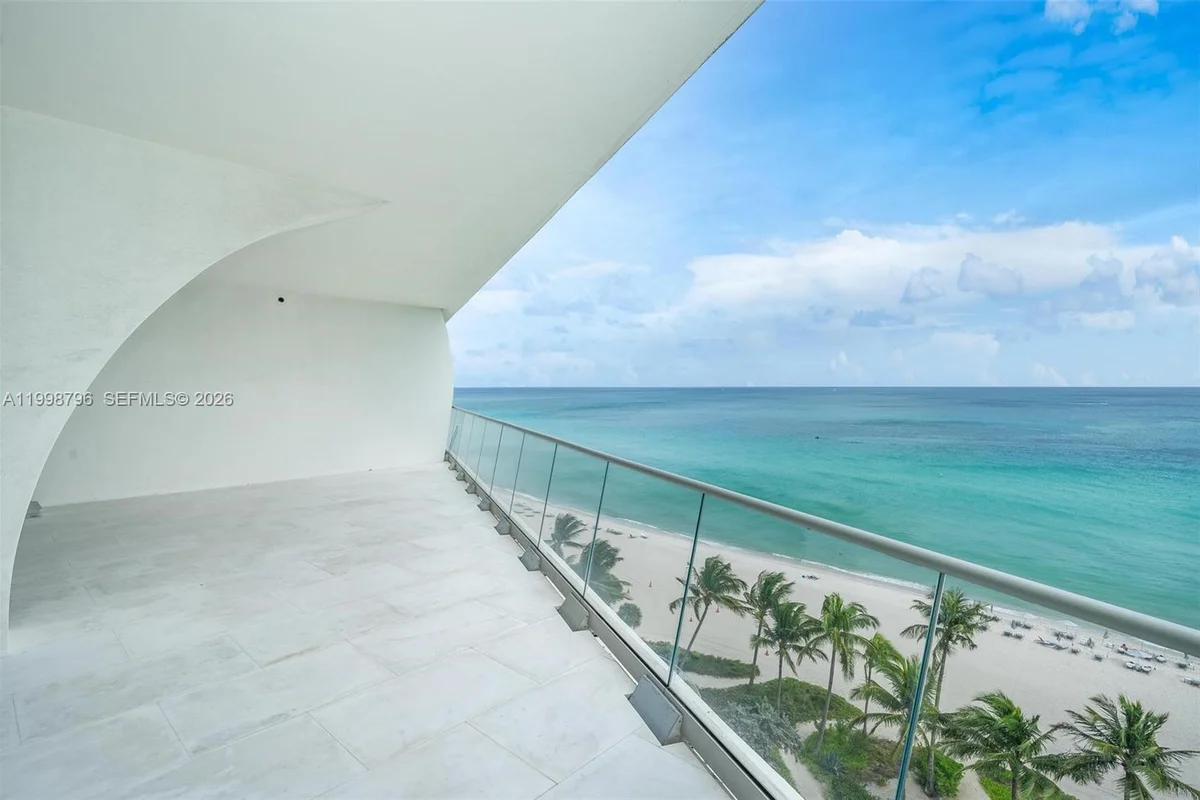 16901 Collins Ave #903, Sunny Isles Beach: photo 1 of 30
