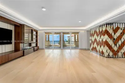 7445 Fisher Island Dr, Miami Beach: photo 1 of 61