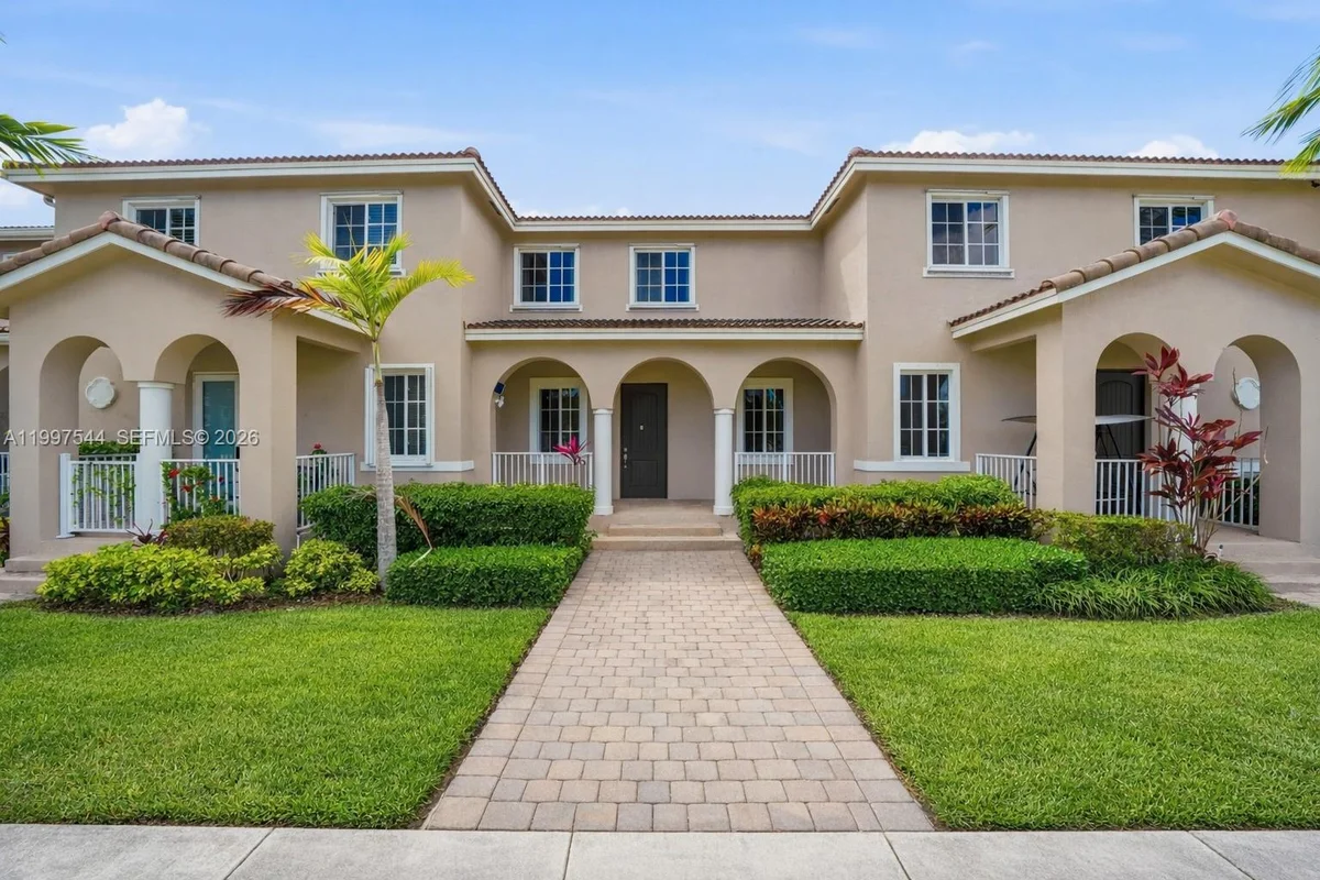 27534 SW 140 Ave, Homestead: photo 1 of 34