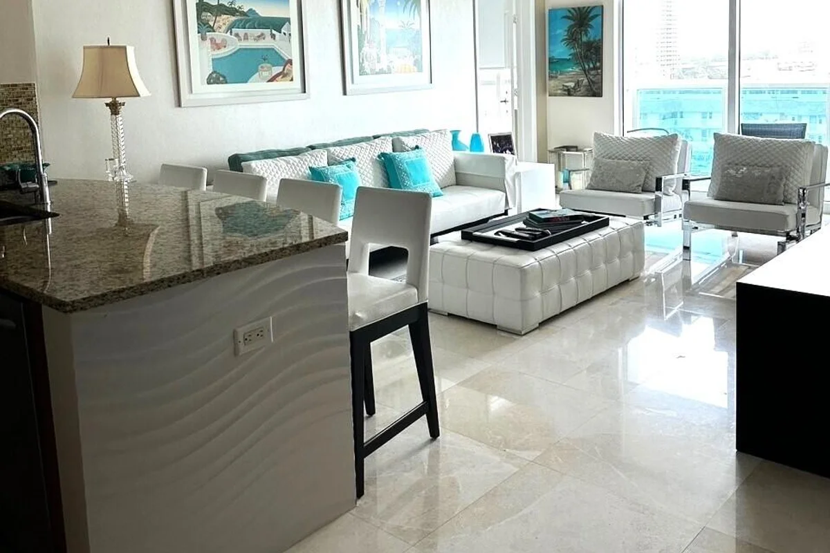 1945 S Ocean Dr #609, Hallandale Beach: photo 1 of 30