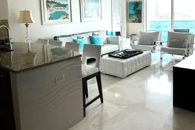 1945 S Ocean Dr #609, Hallandale Beach: photo 1 of 30