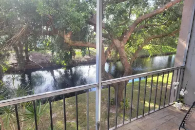 8260 SW 24th St #6203, North Lauderdale: photo 1 of 31