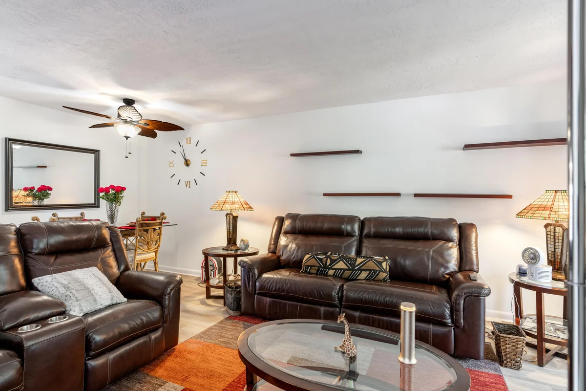 2801 Somerset Dr #411, Lauderdale Lakes: photo 1 of 25