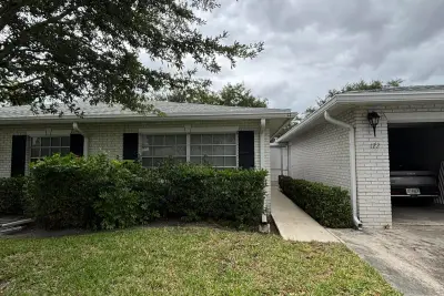 10084 S 42nd Dr #122, Boynton Beach: photo 1 of 15