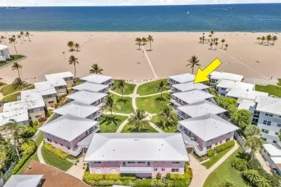 1922 S Ocean Ln #10, Fort Lauderdale: photo 1 of 49
