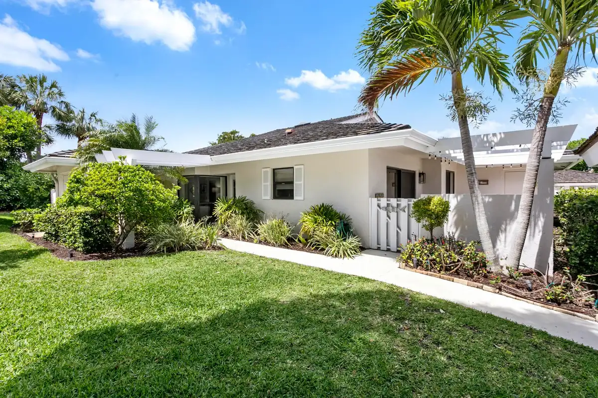 3616 Freshwater Dr, Jupiter: photo 1 of 29